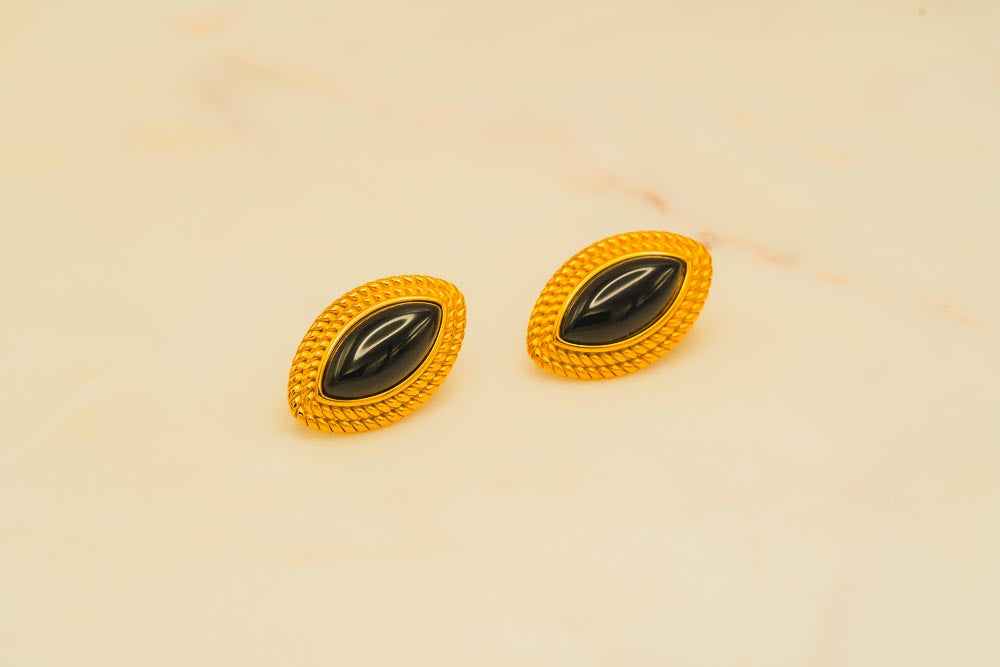 Ava Ônix Earrings